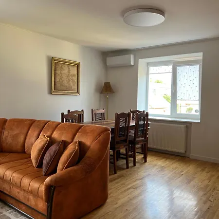 公寓 Erdvus 3-ju Miegamuju Butas *