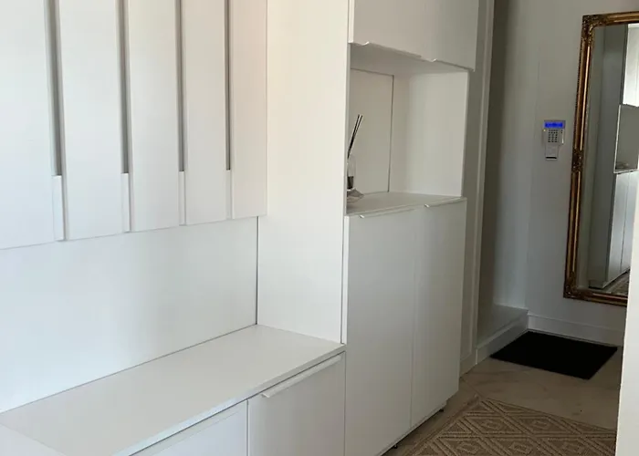 Erdvus 3-ju Miegamuju Butas *